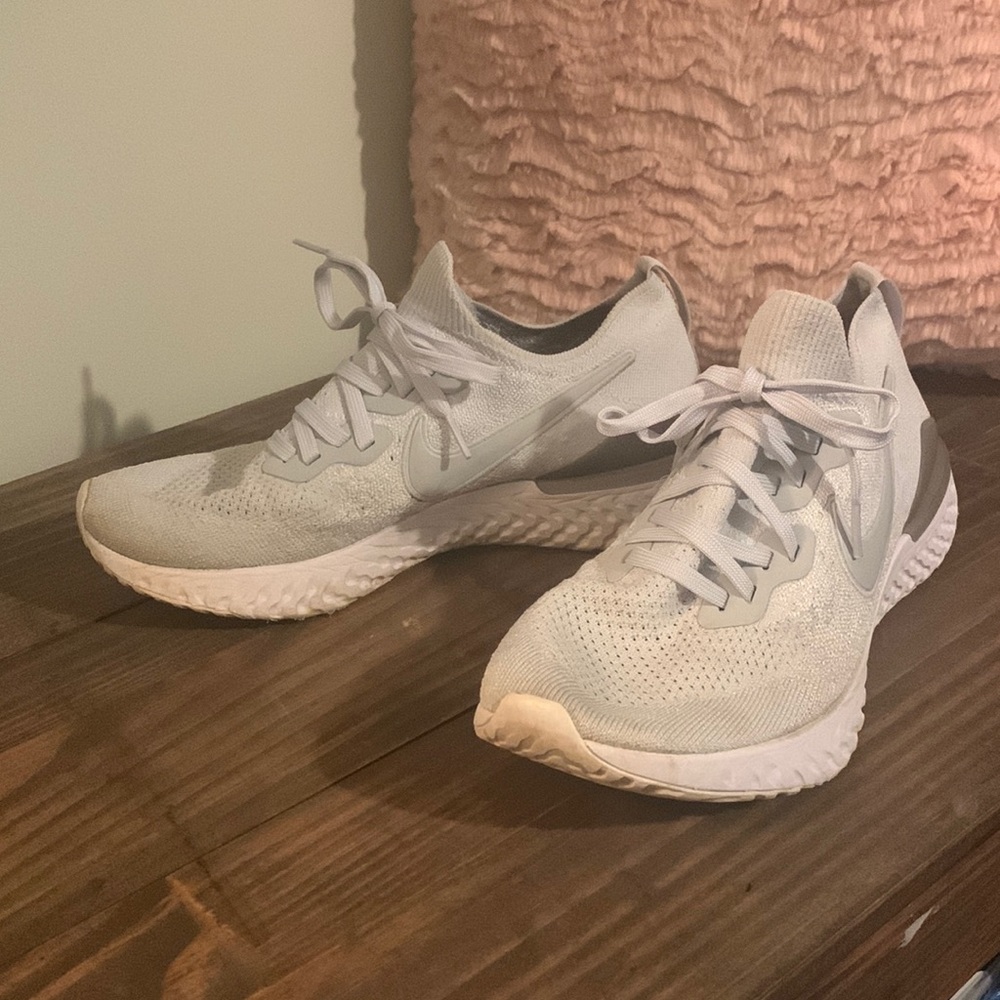 Nike Women’s Epic React Flyknit 2